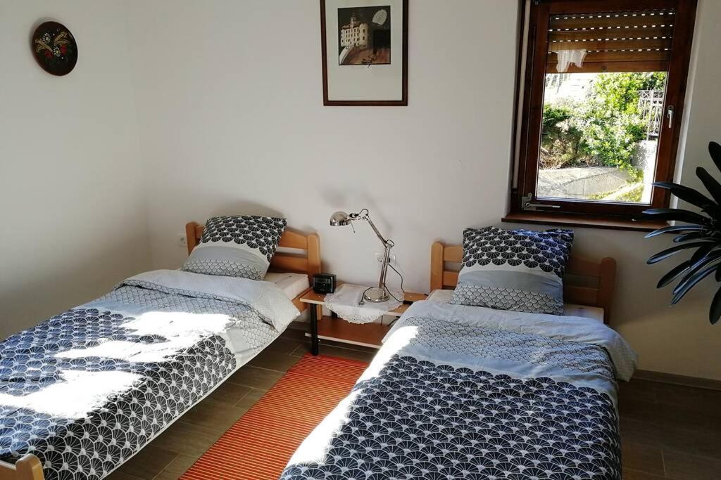 Apartmán Zrm Center Idrija Exteriér fotografie
